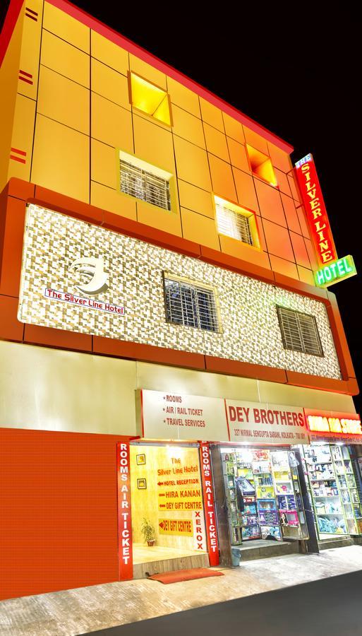 The Silverline Hotel Kolkata Exterior photo